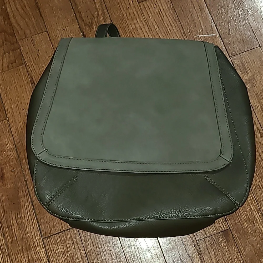 Universal Thread‎ Olive Green Backpack